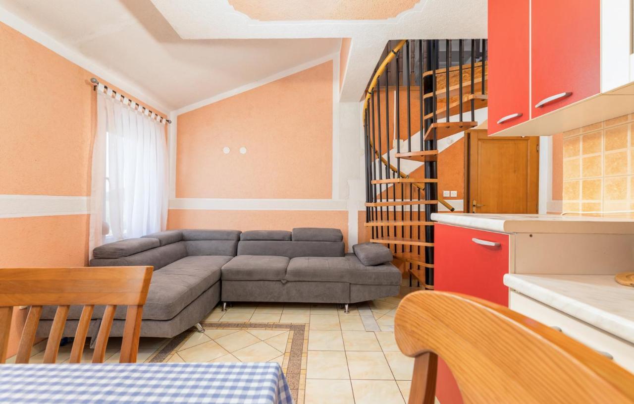 Apartments Orange 709 Fažana Exterior foto